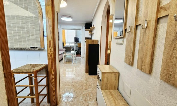 Revente - Apartment -
Torrevieja - Nueva Torrevieja