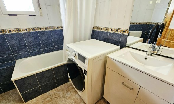 Revente - Apartment -
Torrevieja - Nueva Torrevieja