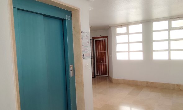 Revente - Apartment -
La Zenia - Costa Blanca