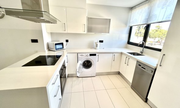 Revente - Apartment -
Villamartin - Costa Blanca
