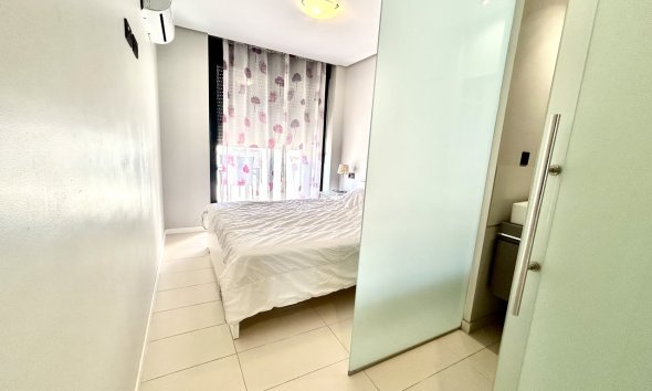 Revente - Apartment -
Villamartin - Costa Blanca