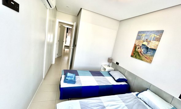 Revente - Apartment -
Villamartin - Costa Blanca