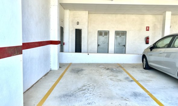 Revente - Apartment -
Villamartin - Costa Blanca
