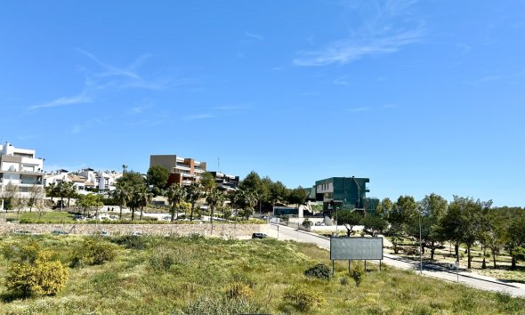 Revente - Apartment -
Villamartin - Costa Blanca