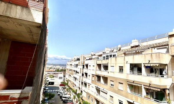 Revente - Apartment -
Torrevieja - Costa Blanca