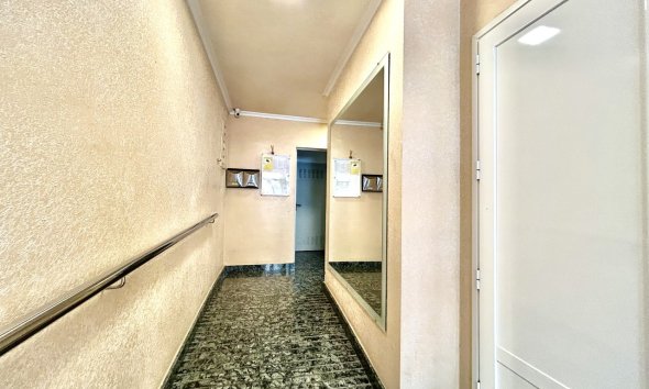 Revente - Apartment -
Torrevieja - Costa Blanca