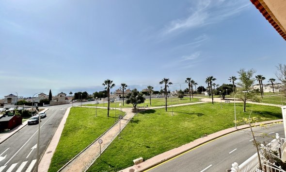 Revente - Apartment -
Los Altos - Costa Blanca