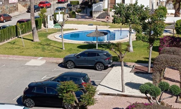 Revente - Apartment -
Villamartin - Costa Blanca