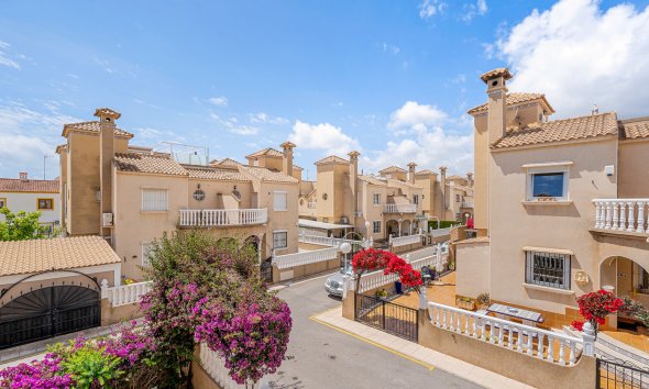 Resale - Quad House -
Orihuela Costa - Costa Blanca