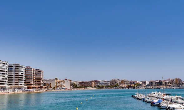 Reventa - Apartment -
Torrevieja - Costa Blanca