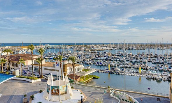 Reventa - Apartment -
Torrevieja - Costa Blanca