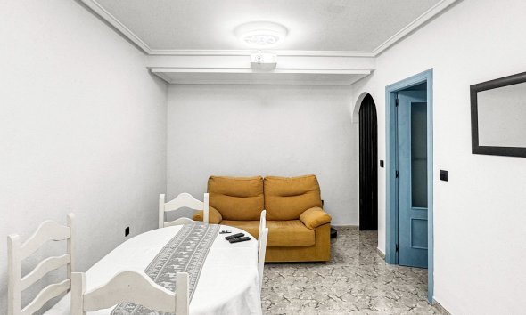 Resale - Duplex -
Torrevieja - Costa Blanca
