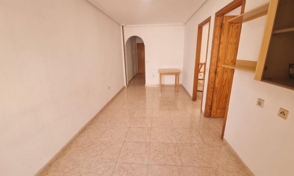 Resale - Apartment -
Torrevieja - El Molino