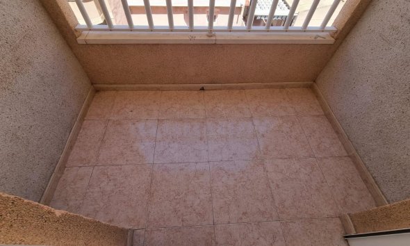 Resale - Apartment -
Torrevieja - El Molino