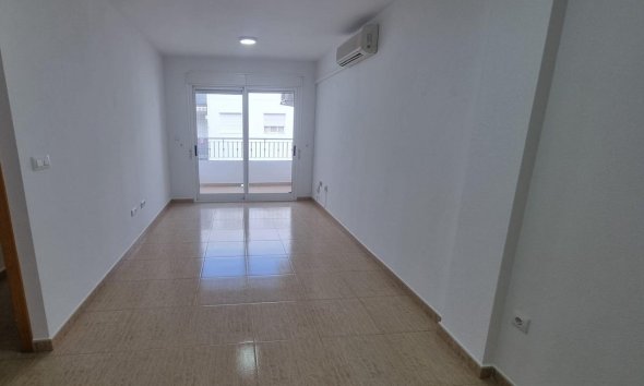 Resale - Apartment -
Torrevieja - El Molino