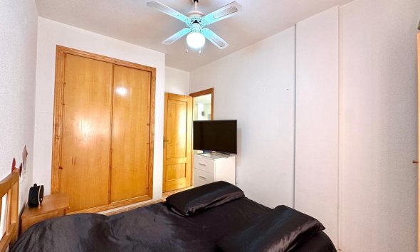 Resale - Apartment -
Torrevieja - Centro