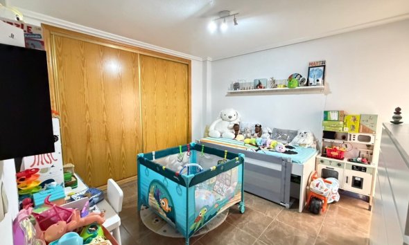 Resale - Apartment -
Benijofar - Pueblo 4