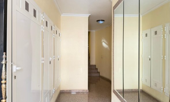 Resale - Apartment -
Benijofar - Pueblo 4