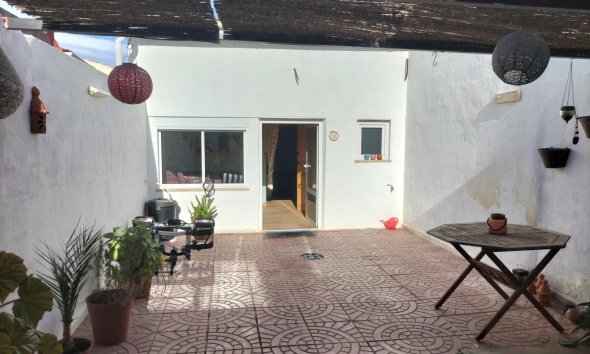 Resale - Town House -
Formentera del Segura - Centro