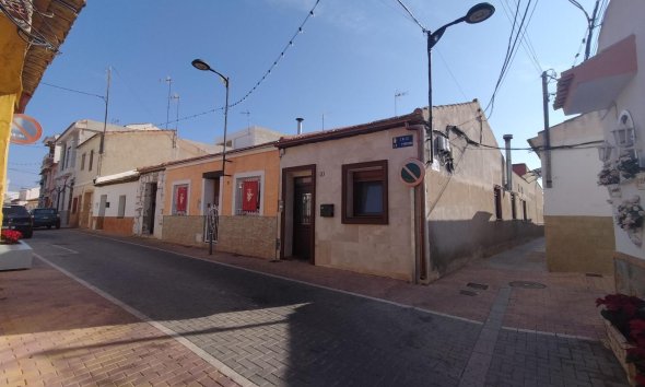 Resale - Town House -
Formentera del Segura - Centro
