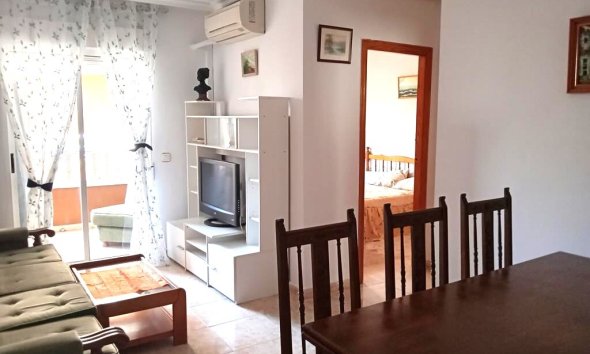 Revente - Apartment -
Torrevieja - El Molino