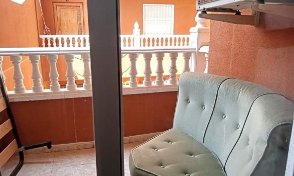 Revente - Apartment -
Torrevieja - El Molino