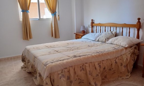 Revente - Apartment -
Torrevieja - El Molino