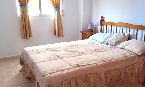 Revente - Apartment -
Torrevieja - El Molino