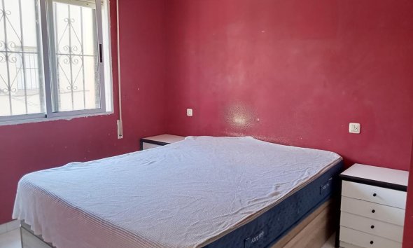 Revente - Duplex -
Torrevieja - Carrefour