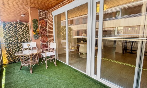 Revente - Apartment -
Torrevieja - Costa Blanca
