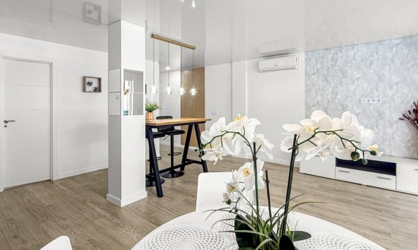 Revente - Apartment -
Torrevieja - Costa Blanca
