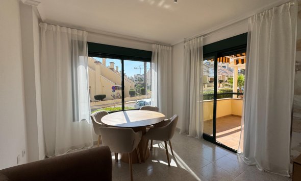 Reventa - Apartment -
Orihuela Costa - Villamartín-las Filipinas
