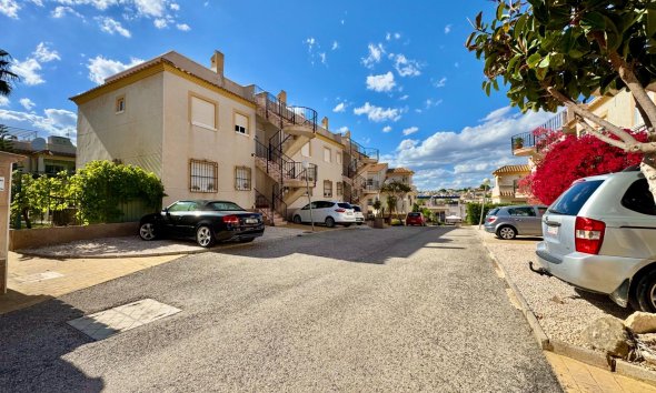 Reventa - Town House -
Orihuela Costa - Las Filipinas