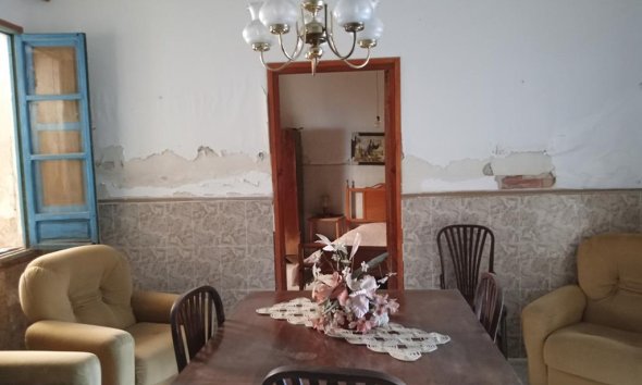 Reventa - Semi Detached -
Los Montesinos