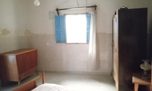 Reventa - Semi Detached -
Los Montesinos
