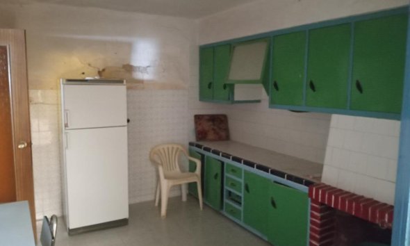 Reventa - Semi Detached -
Los Montesinos
