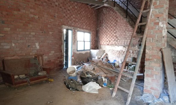 Reventa - Semi Detached -
Los Montesinos