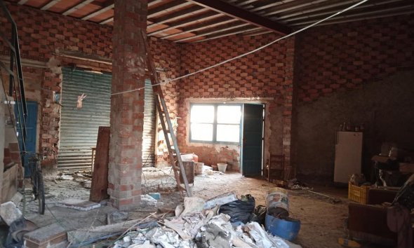 Reventa - Semi Detached -
Los Montesinos
