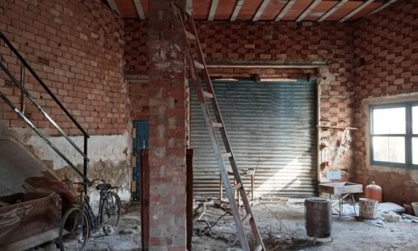 Reventa - Semi Detached -
Los Montesinos