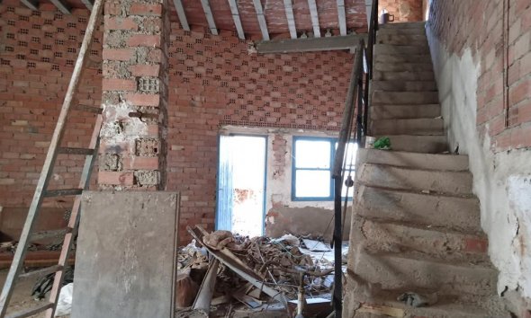 Reventa - Semi Detached -
Los Montesinos