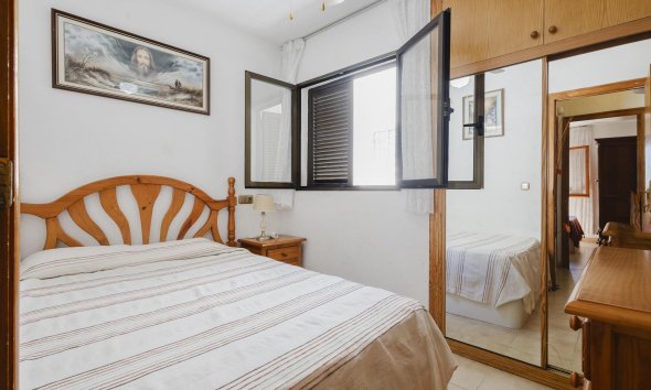 Revente - Attique -
Torrevieja - Costa Blanca