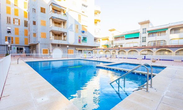 Revente - Attique -
Torrevieja - Costa Blanca