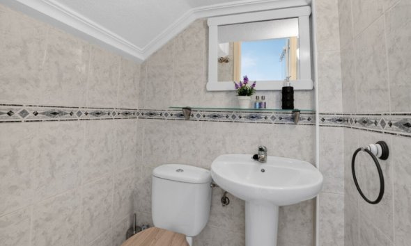 Revente - Town House -
Torrevieja - Aguas Nuevas
