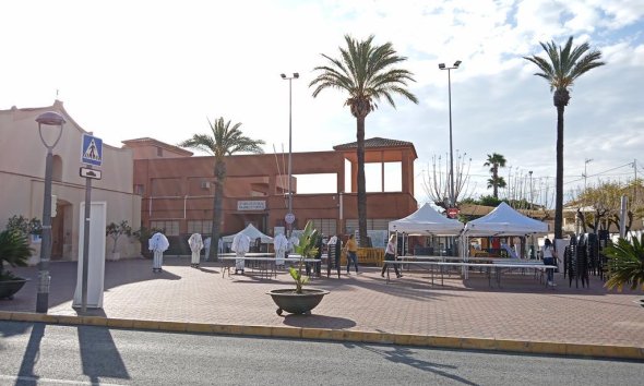Revente - Semi Detached -
Los Montesinos - PUEBLO CENTRO