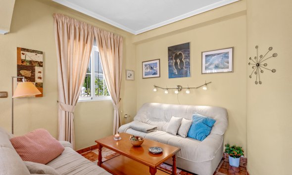 Revente - Quad House -
Cabo Roig - Costa Blanca