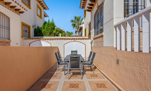 Revente - Quad House -
Cabo Roig - Costa Blanca