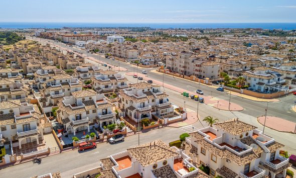Revente - Quad House -
Cabo Roig - Costa Blanca