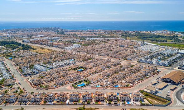 Revente - Quad House -
Cabo Roig - Costa Blanca