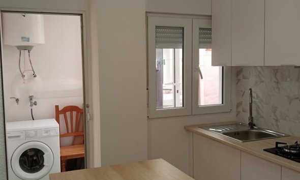 Revente - Apartment -
Torrevieja - El Molino