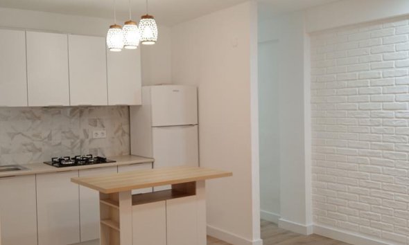 Revente - Apartment -
Torrevieja - El Molino